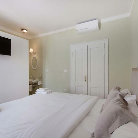 Bed&Breakfast Murterski Dvori 외부 사진